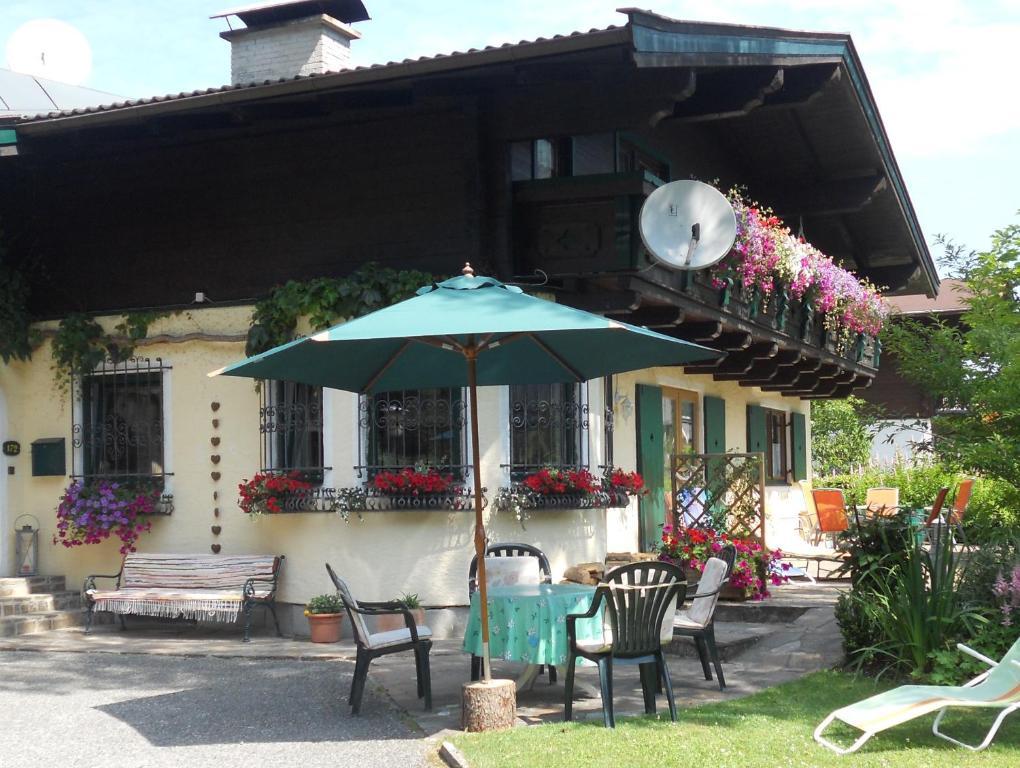 Haus Lena Apartment Sankt Martin bei Lofer Exterior foto